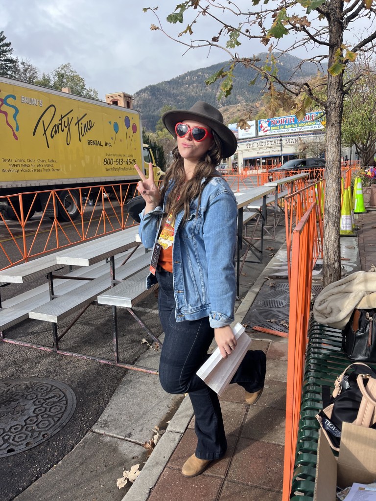 Solo things to do around the holidays, by lifestyle blogger Wandering the Gap