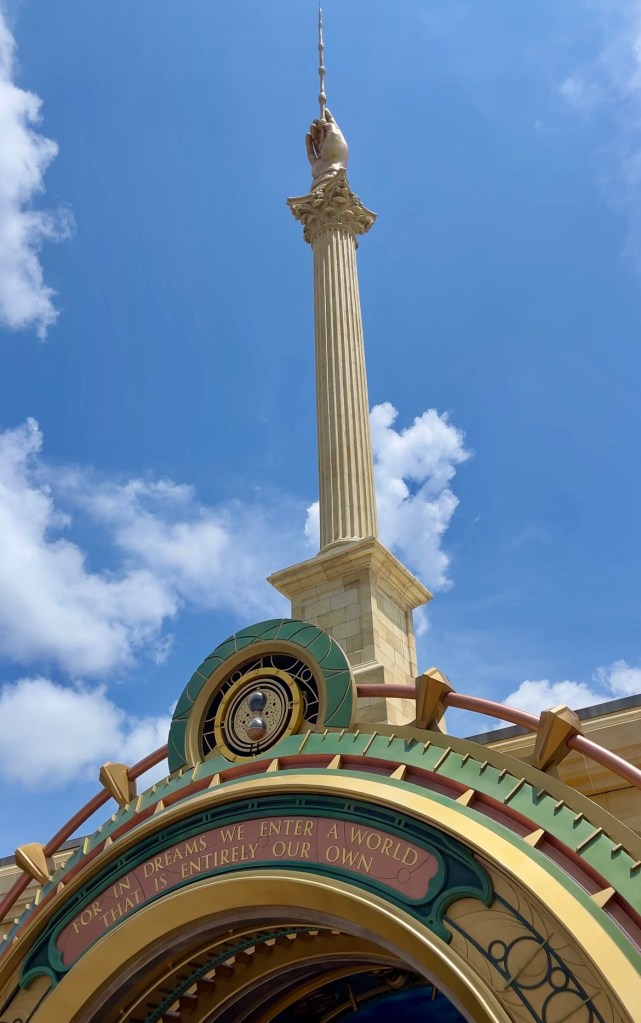 Epic Universe 1-day itinerary, by travel blogger Wandering the Gap