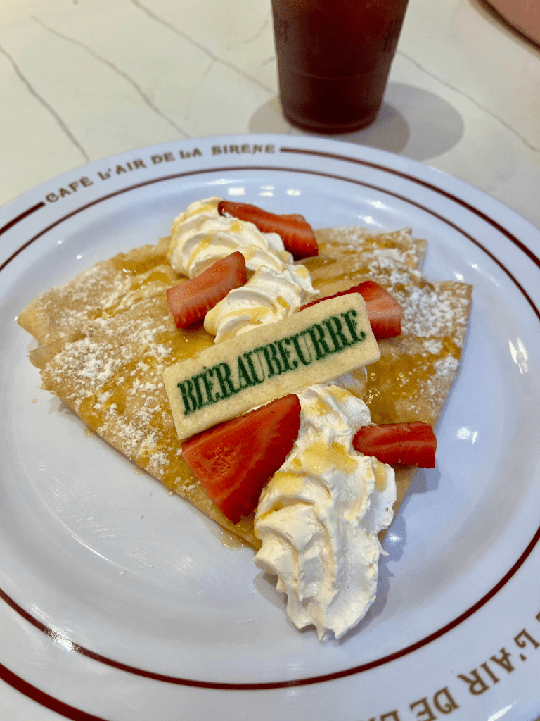 Epic Universe 1-day itinerary, by travel blogger Wandering the Gap