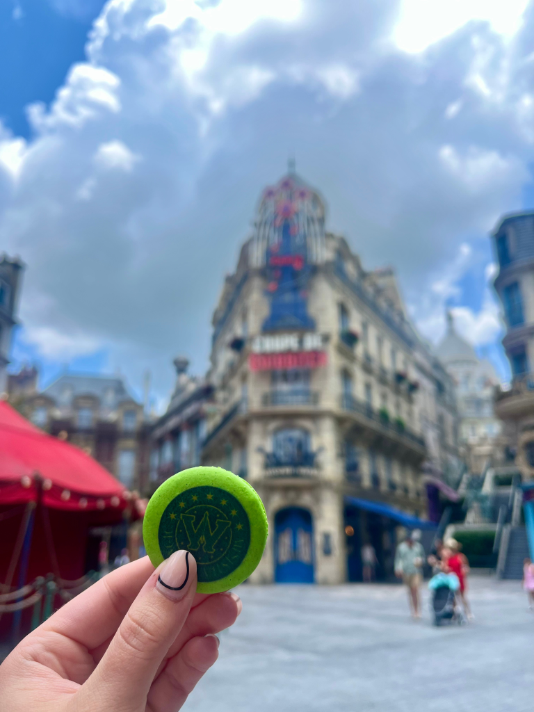 Epic Universe 1-day itinerary, by travel blogger Wandering the Gap