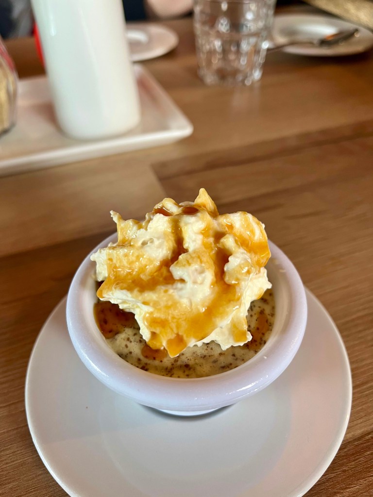 Iceland itinerary, by travel blogger Wandering the Gap