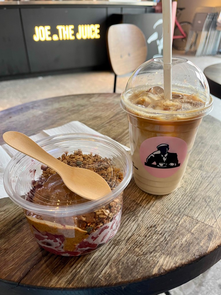 Iceland itinerary, by travel blogger Wandering the Gap